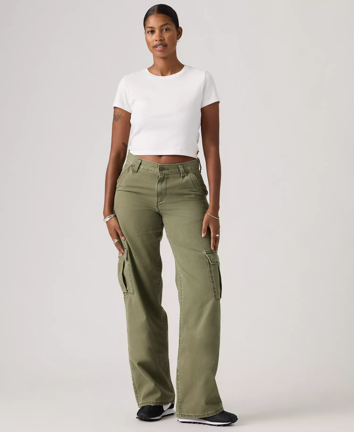 Women's Superlow Loose Cargo Jeans - Ivy Green - 24