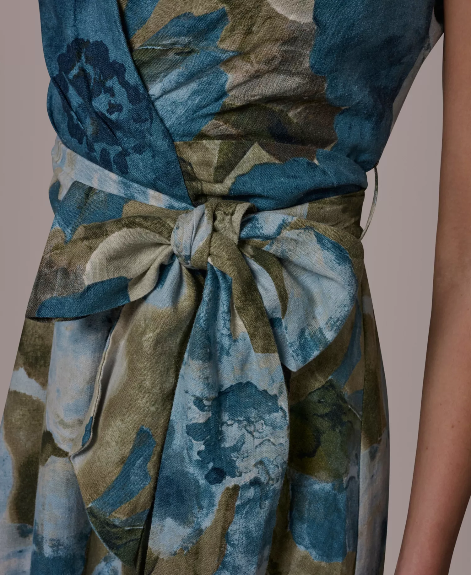 Women's Sleeveless Floral Faux Wrap A-Line Dress - Washed Indigo Multi - 10