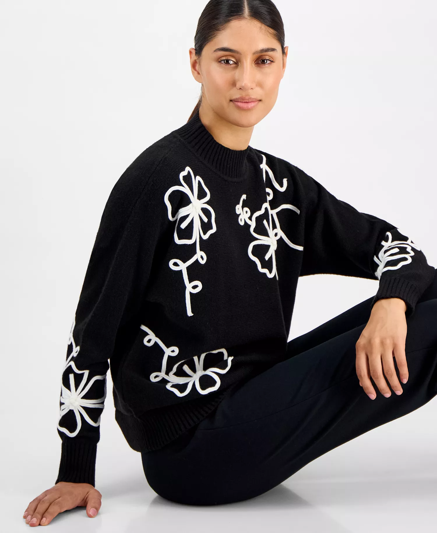 Women's Mock Neck Floral Embroidered Sweater - Black/white - L