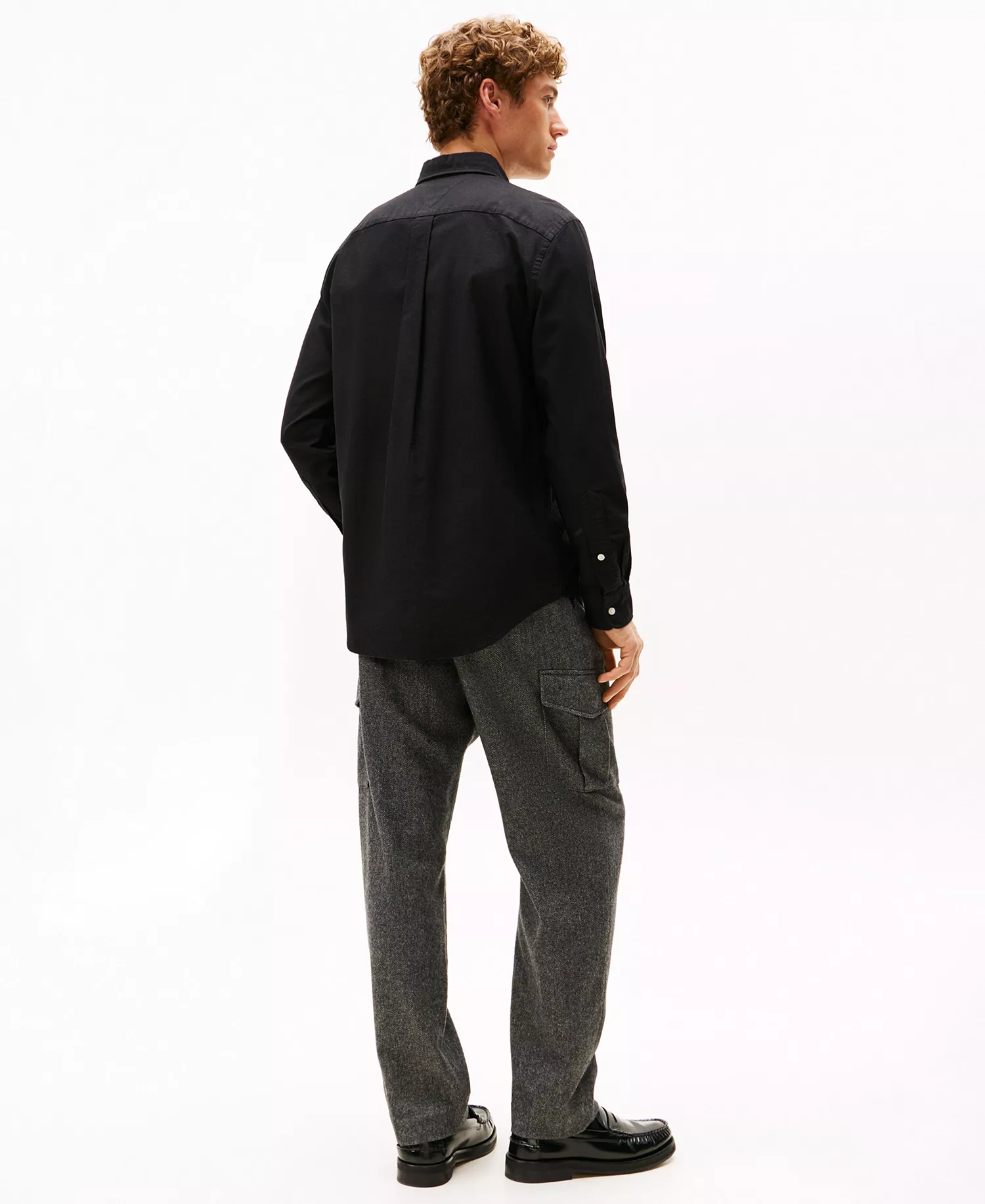 Men's Regular-Fit Heritage Oxford Shirt - Black Solid - L