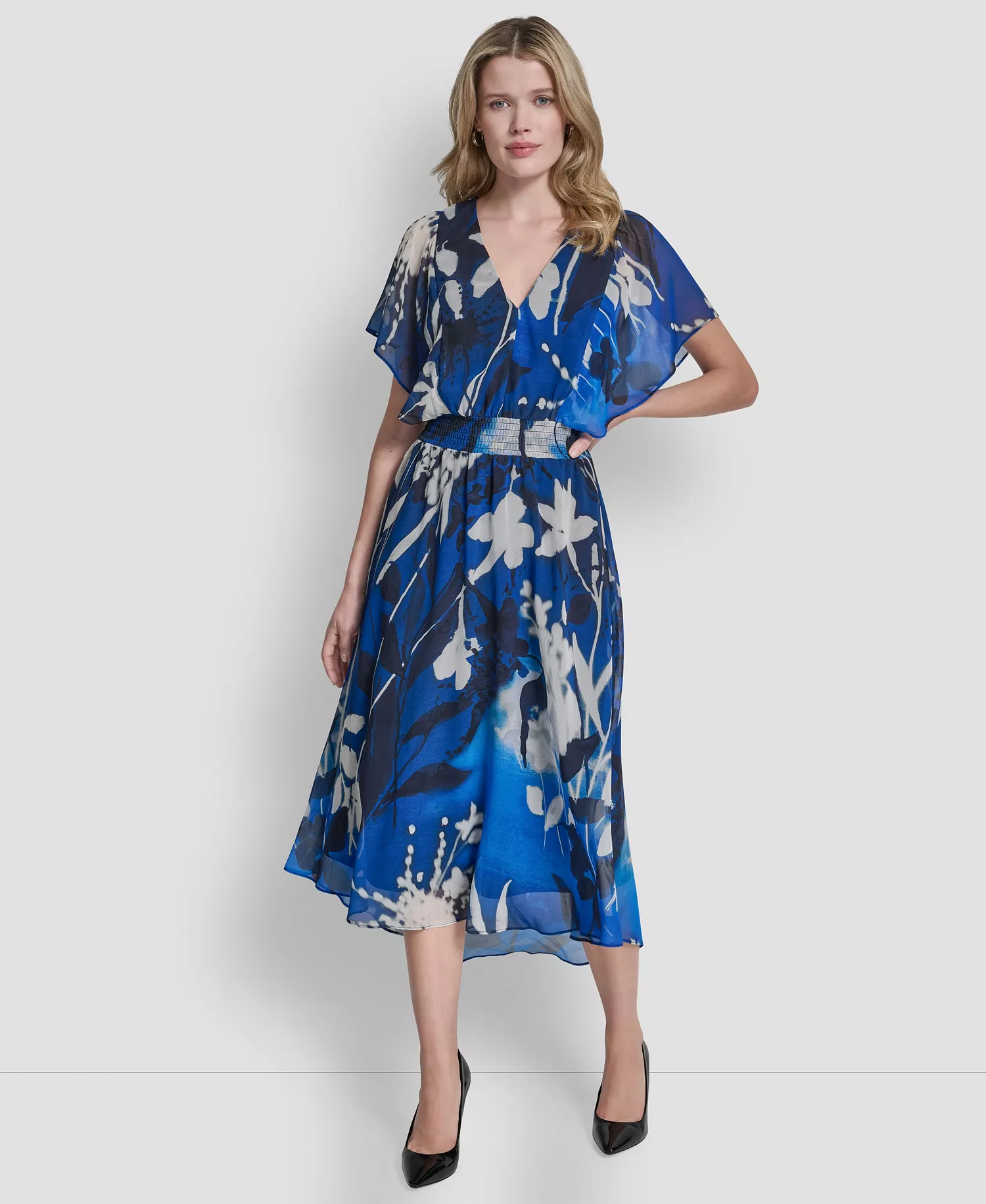 Women's Short Flutter Sleeve V Neck Smocked Waist Floral Midi Dress - Indigo/Atlantic Blue Multi - 10