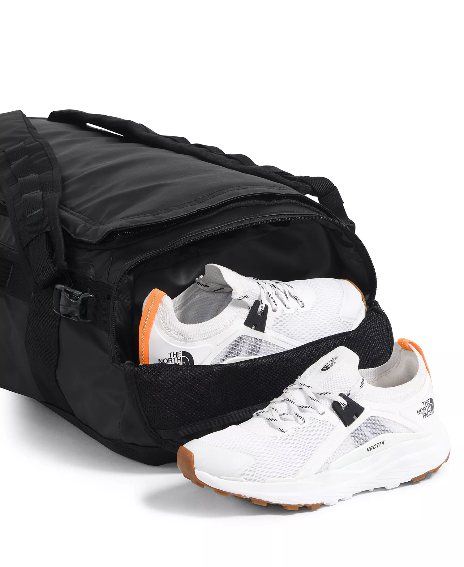 Men's Base Camp Voyager Duffel - 32L - Black - ONE SIZE