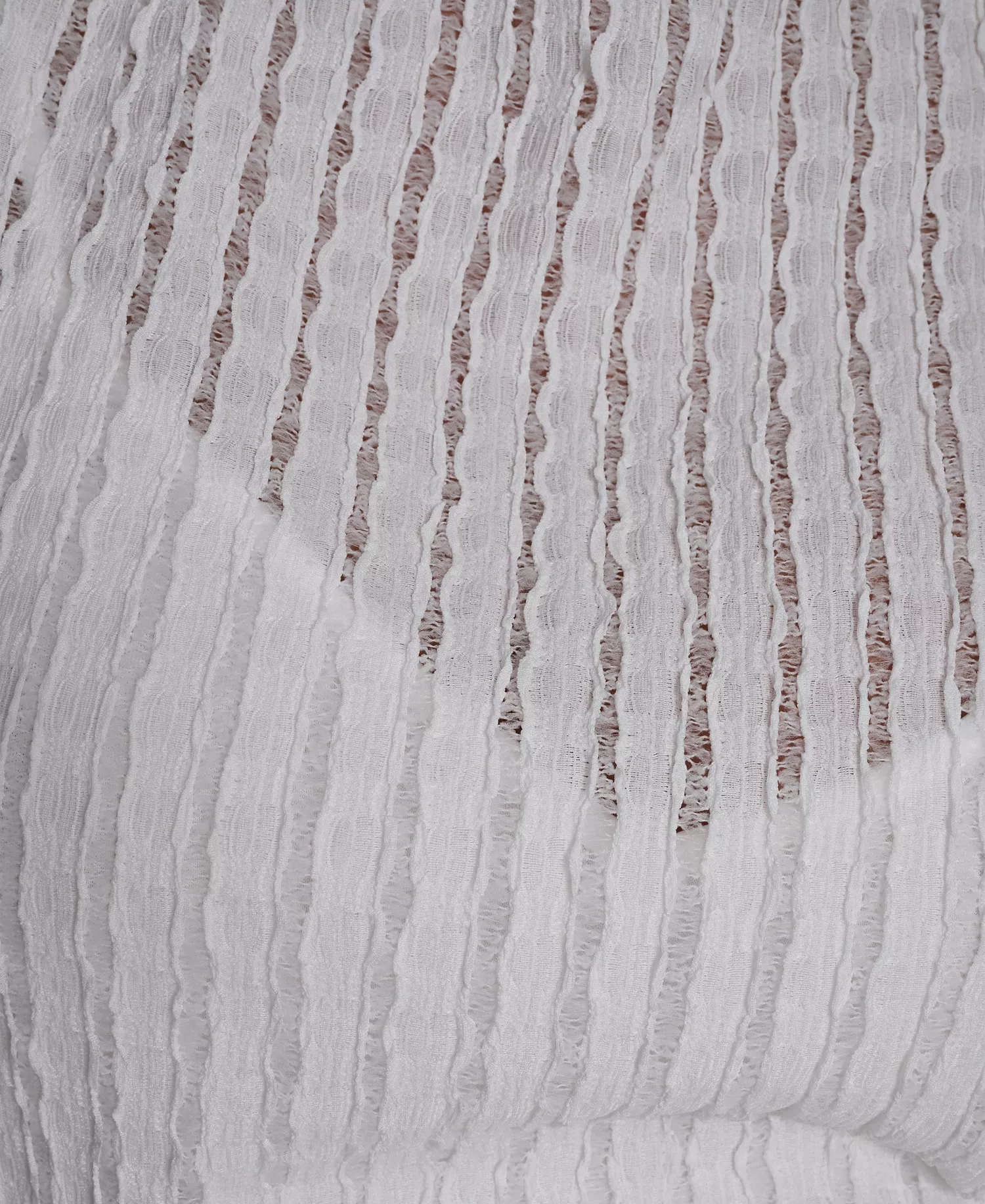 Women's Sleeveless Open Textured Top - Ivory - L