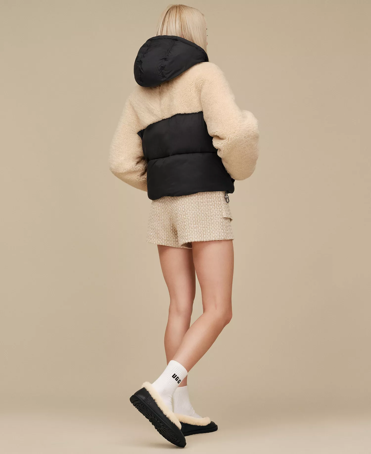 UGG Women's Mykah Puffer Jacket - Black / Cream - L