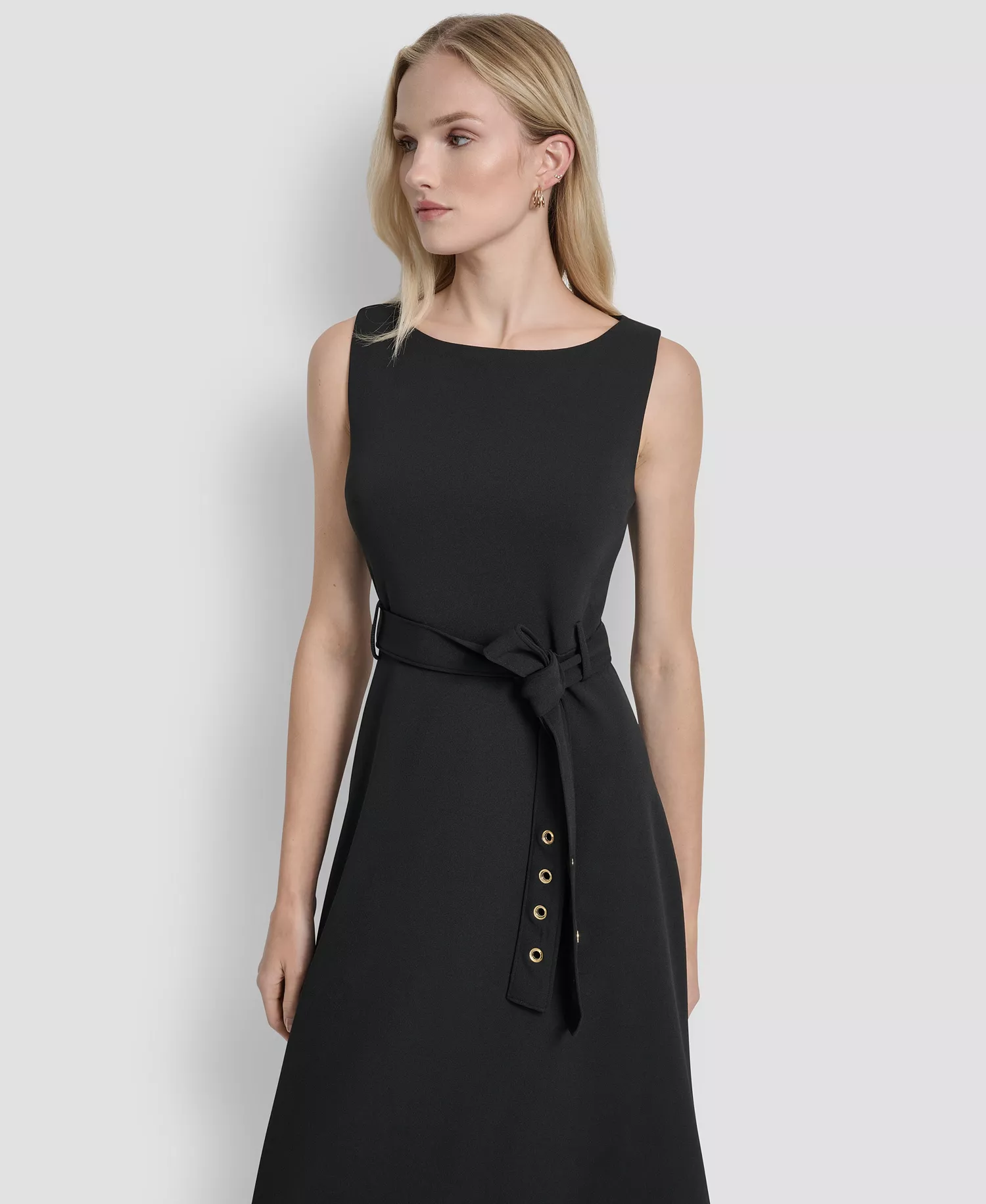 Women's Sleeveless Boat Neck Midi Dress - Black - 10