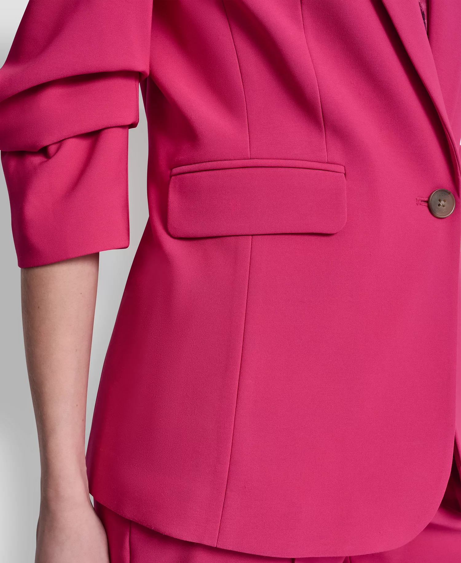 Women's Tech Tailoring Essex Ankle Trousers and Tech Tailoring 1-Button Blazer - Hot Pink - 0