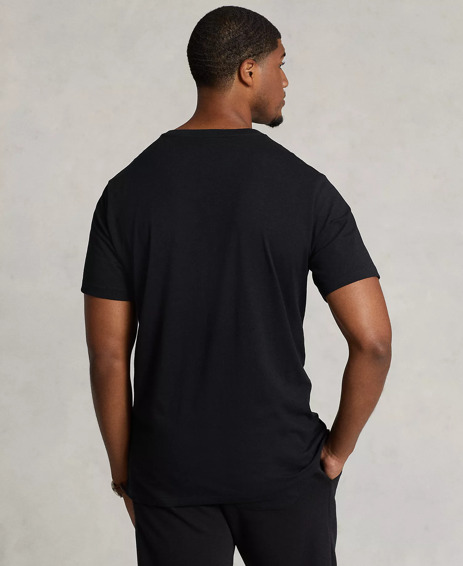 Men's Big & Tall Classic-Fit V-Neck T-Shirt  - Black - 2LT