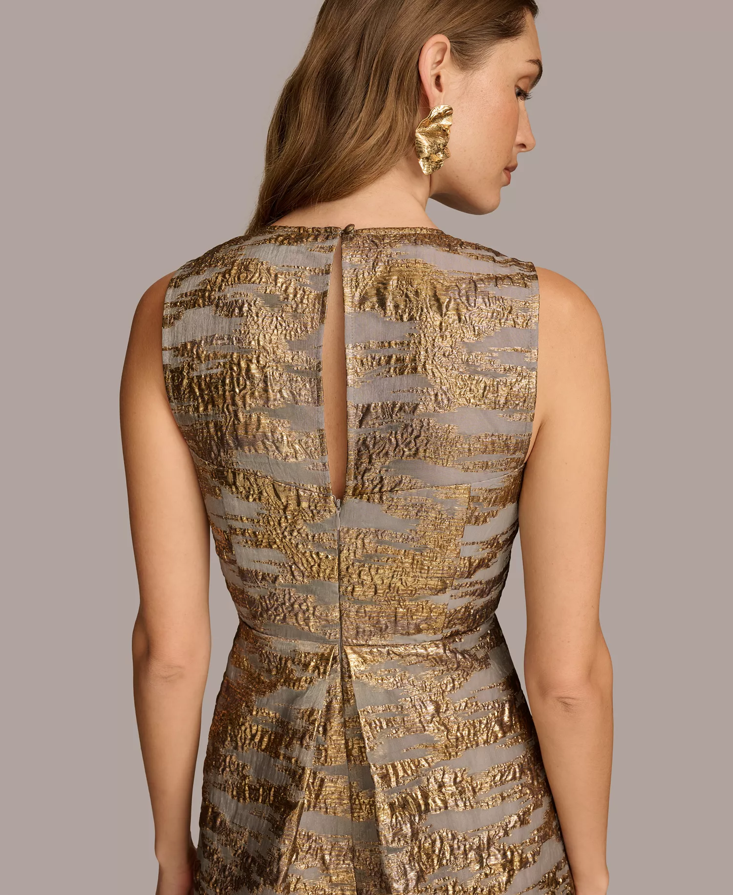 Women's Sleeveless Pleated Brocade Organza Midi Dress - Gilded Multi - 10