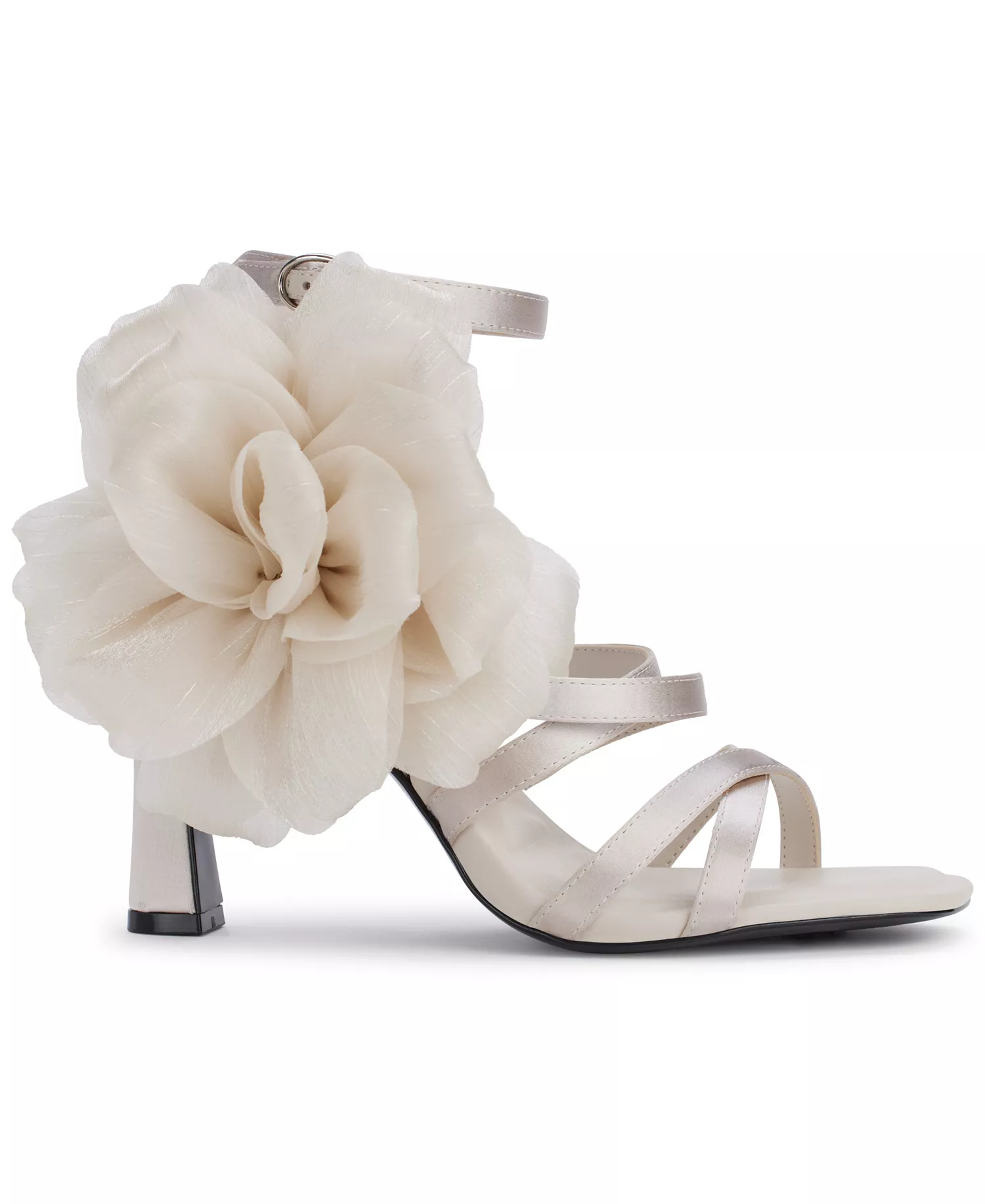 Women's Caela Flower Embellished Dress Sandals - Soft white - 6.5M