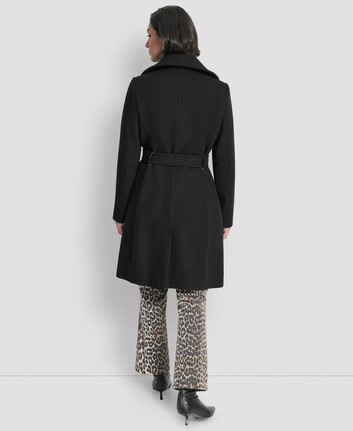 Women's Collared Neck Belted Coat - Black - L