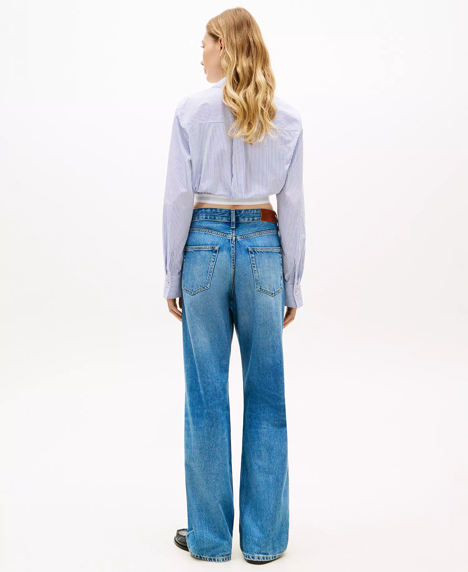 Women's Poplin Cropped Collared Shirt - Blue - L
