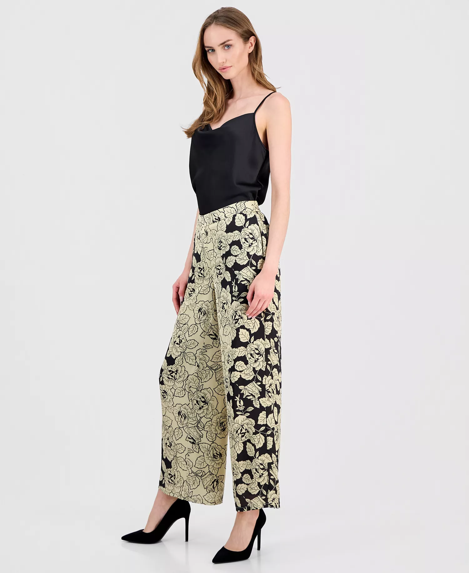 Women's Printed Pull-On Wide-Leg Pants - Golden Roses  Place Print - L