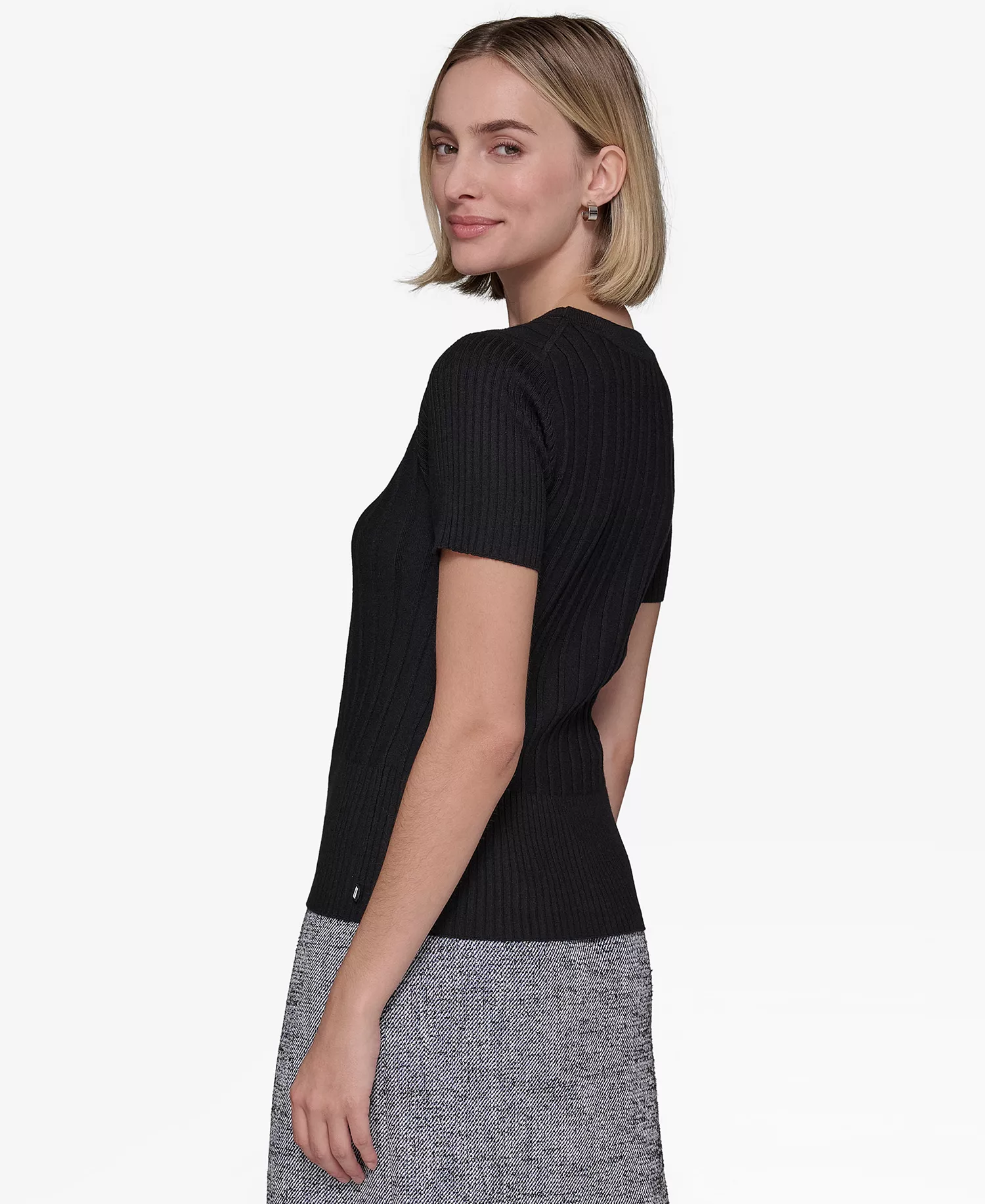 Women's Ribbed Short-Sleeve Sweater  - Black - L