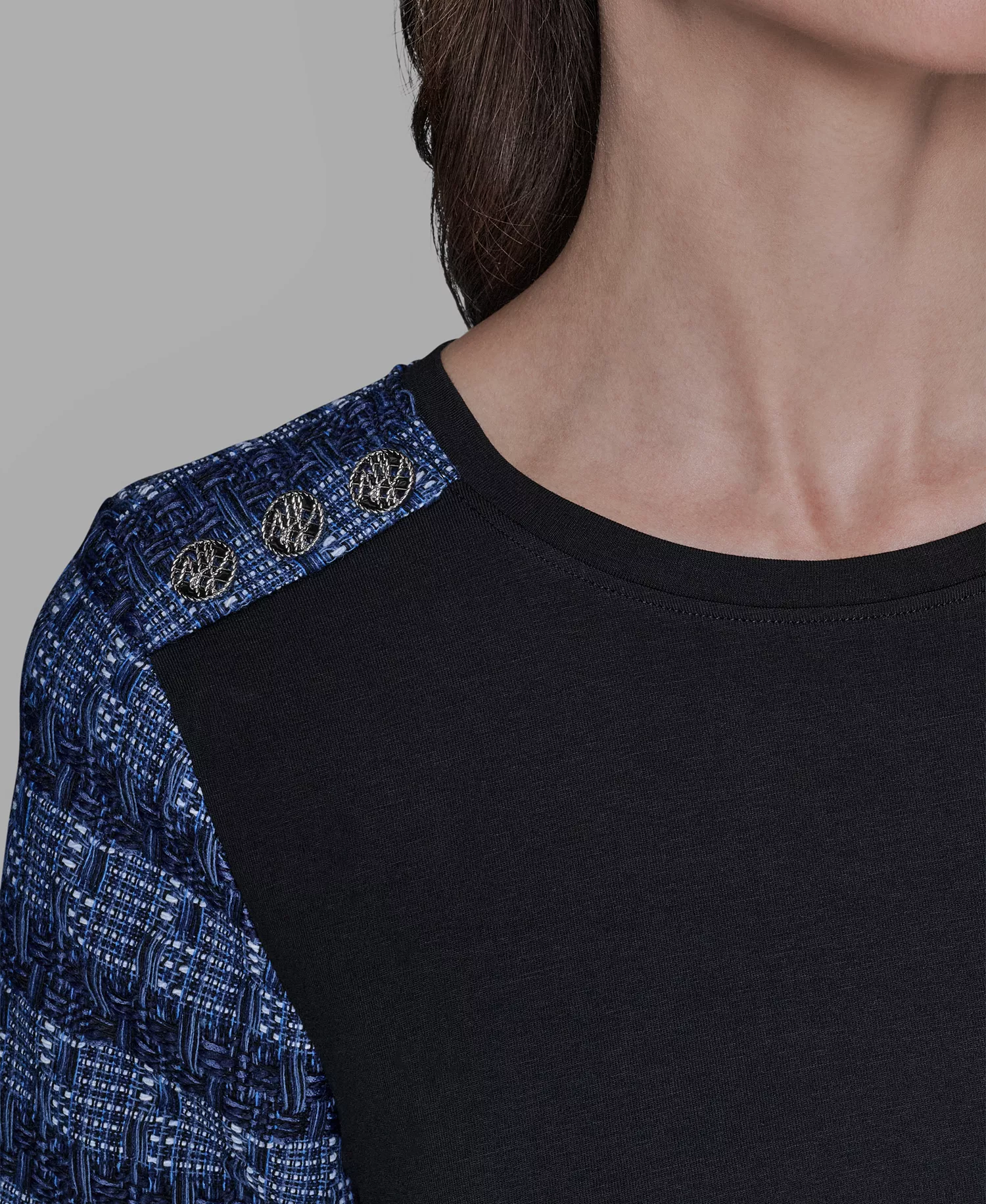 Women's Raglan Short-Sleeve Blouse - Black - L