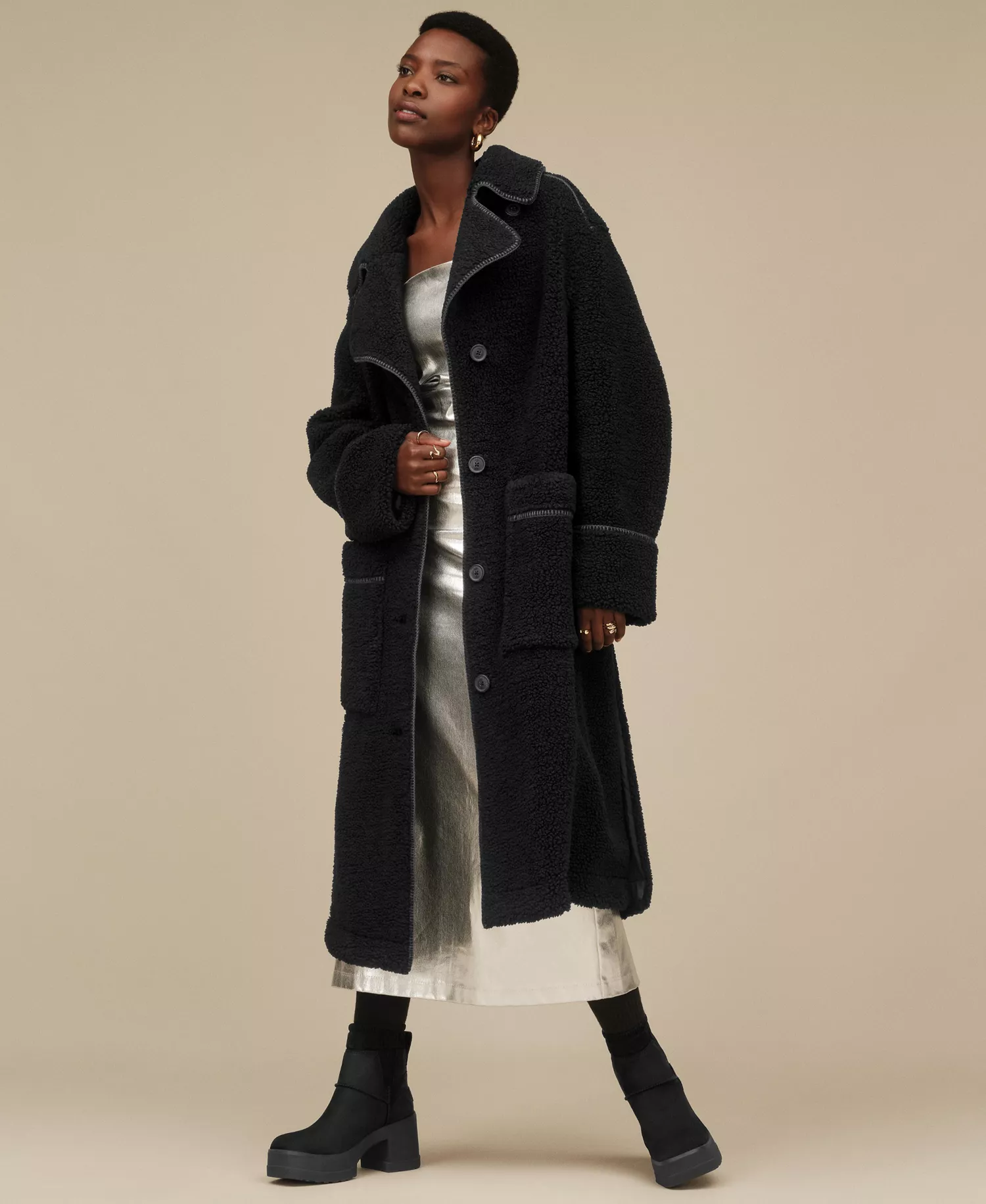 UGG Women's Sema Fluff Coat - Black - L