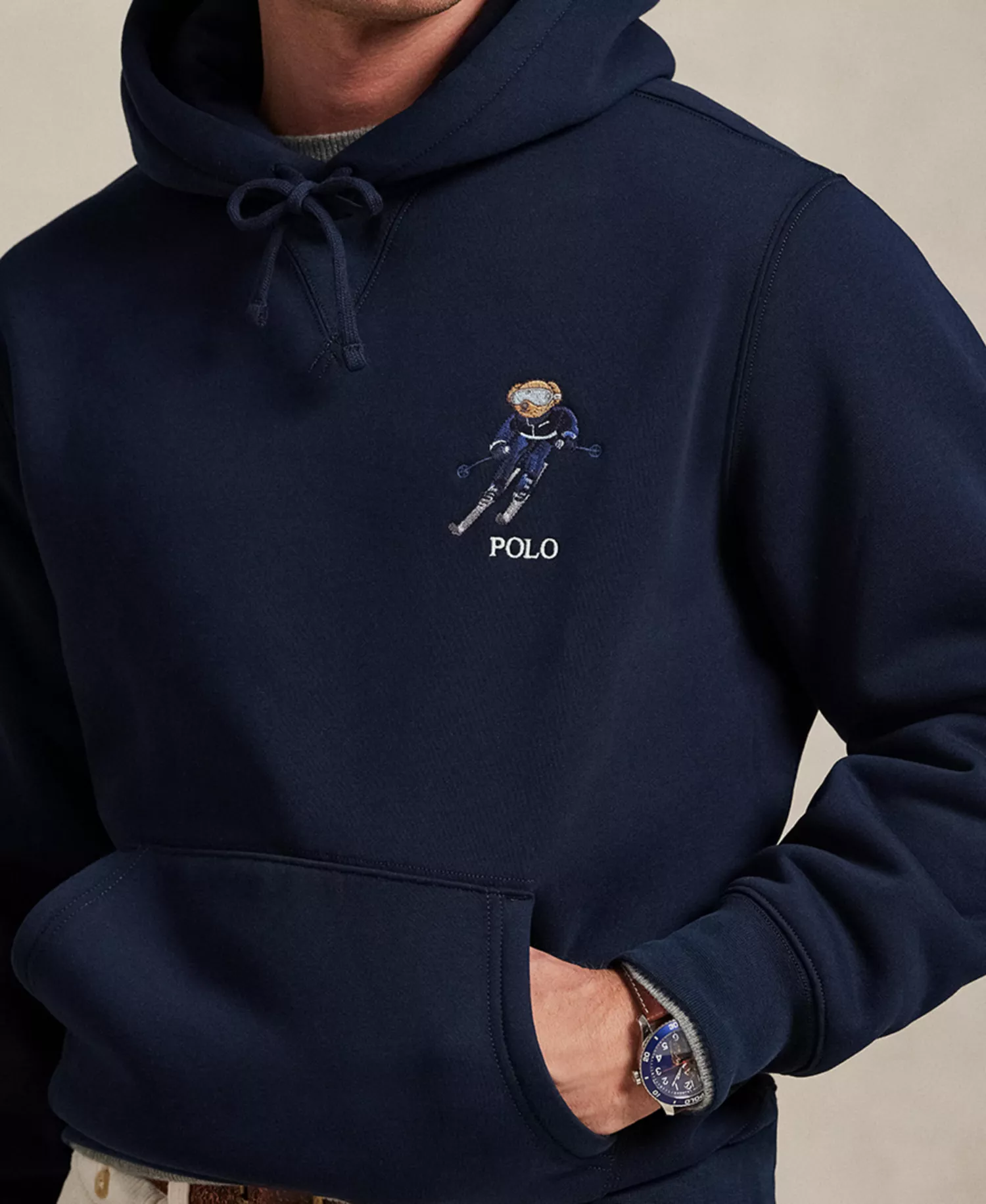 Men's Bear Graphic Long-Sleeve Hoodie - Worth Navy/Active Bear - S