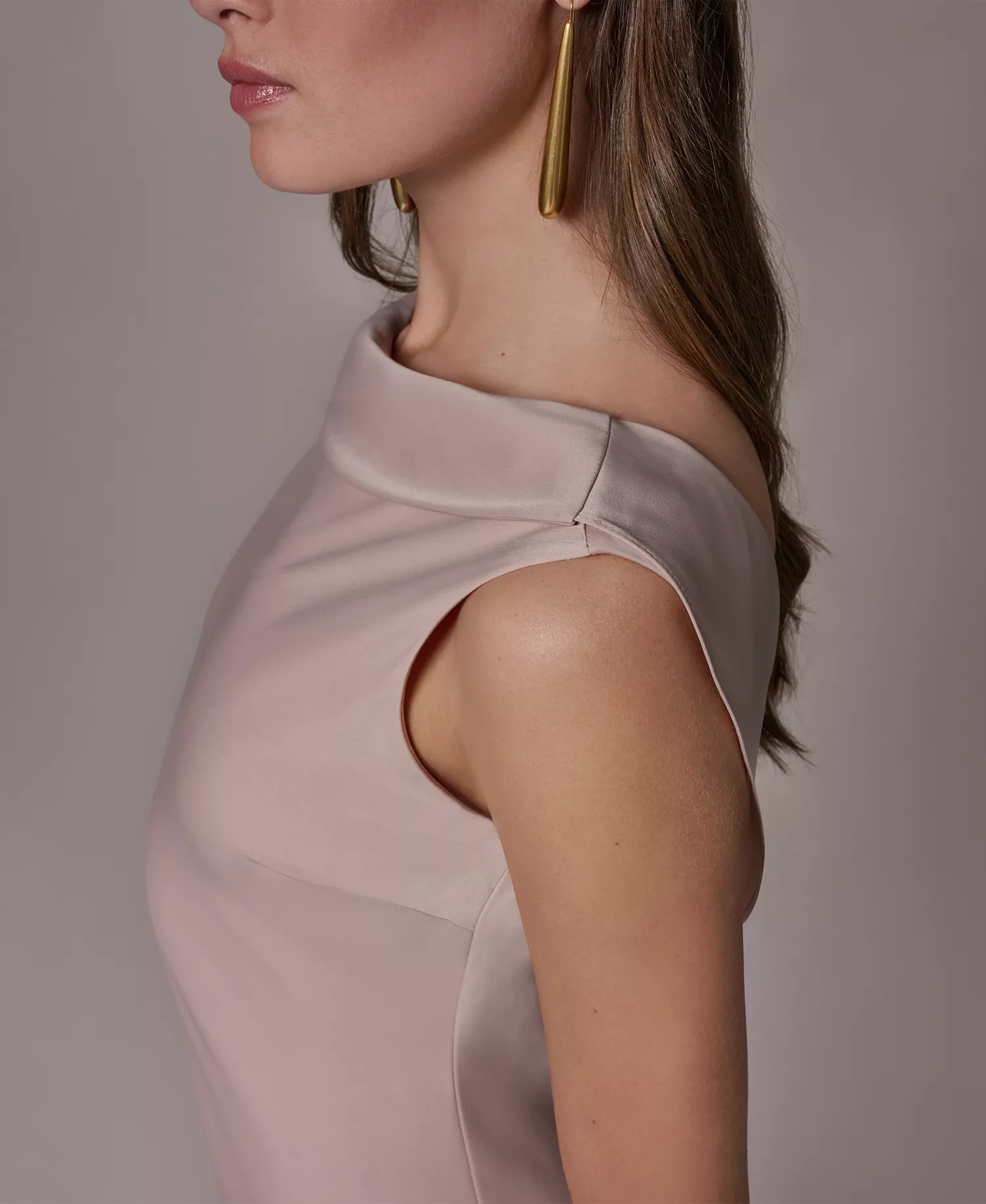 Women's Boat Neck Ball Gown - SNOW PETAL - 10