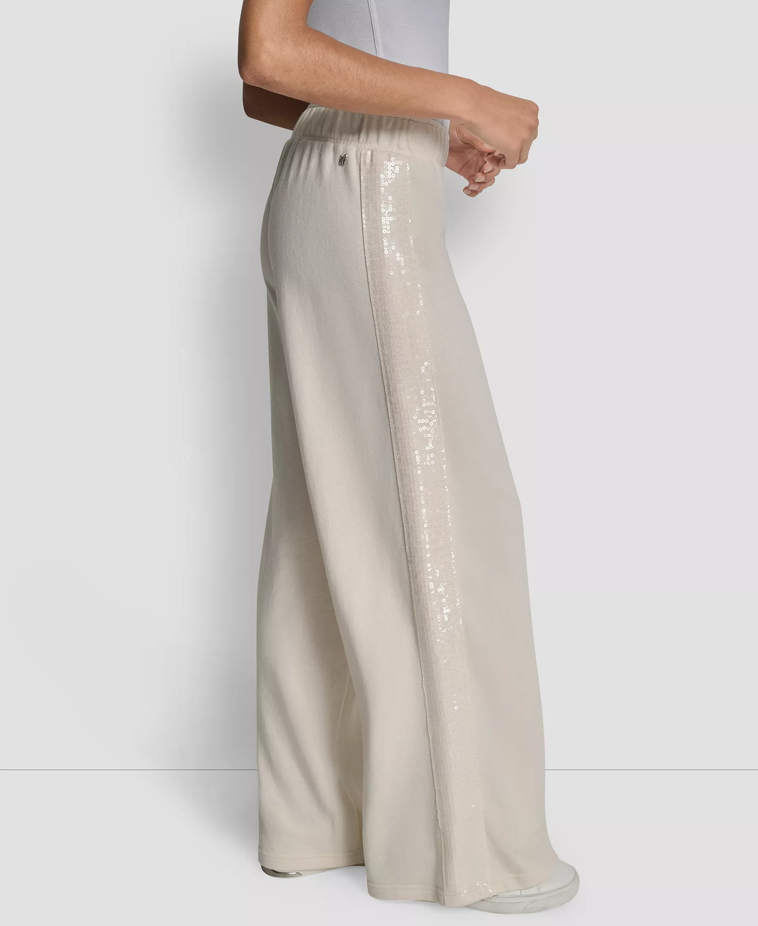 Women's Mid-Rise Sequin Detail Wide Leg Pants - Egg Nog - L