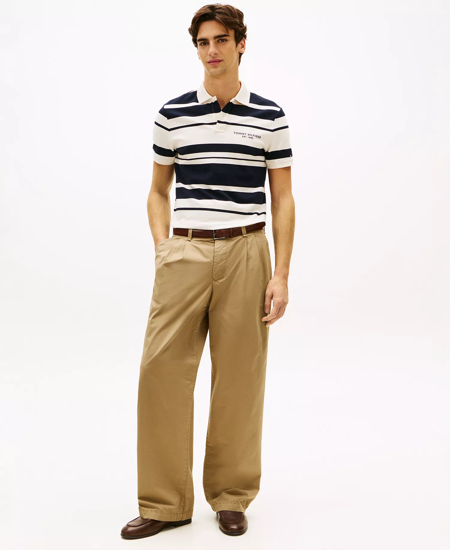 Men's Short-Sleeve Pique Badge Polo Shirt - White,Black - L