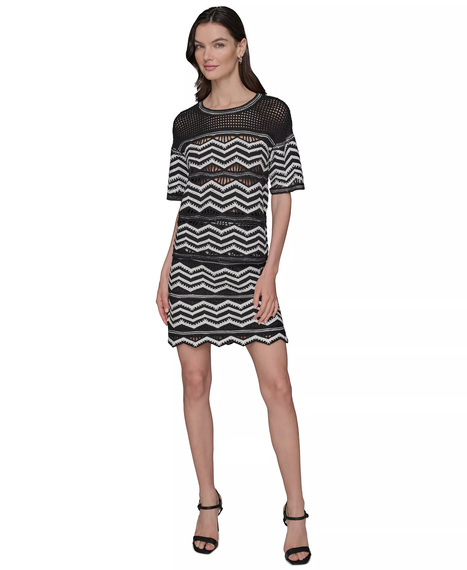 Women's Short-Sleeve Chevron Knit Sweater - Black/soft White - L