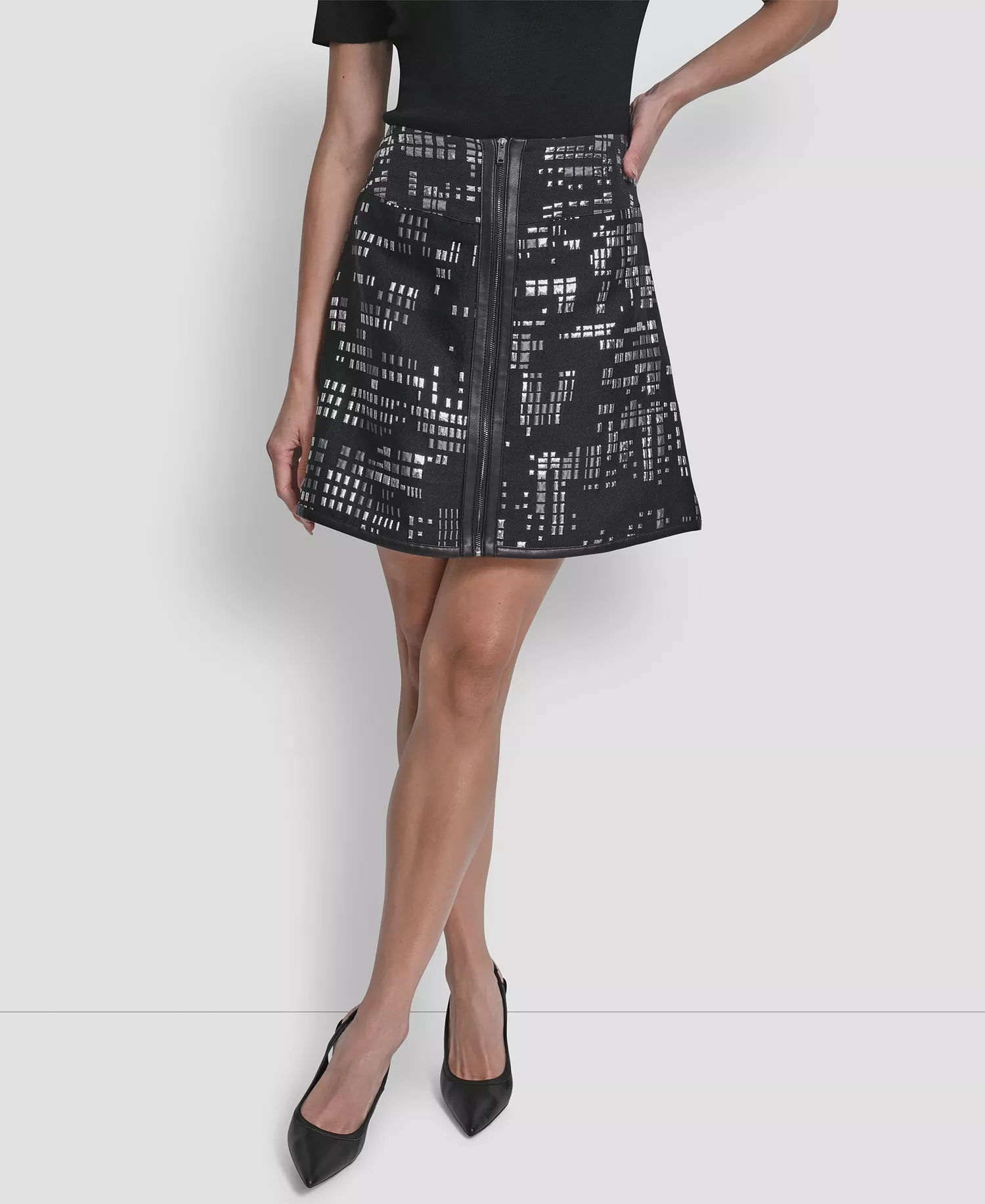 Women's Abstract Print Mini Skirt - Black/Silver - 0