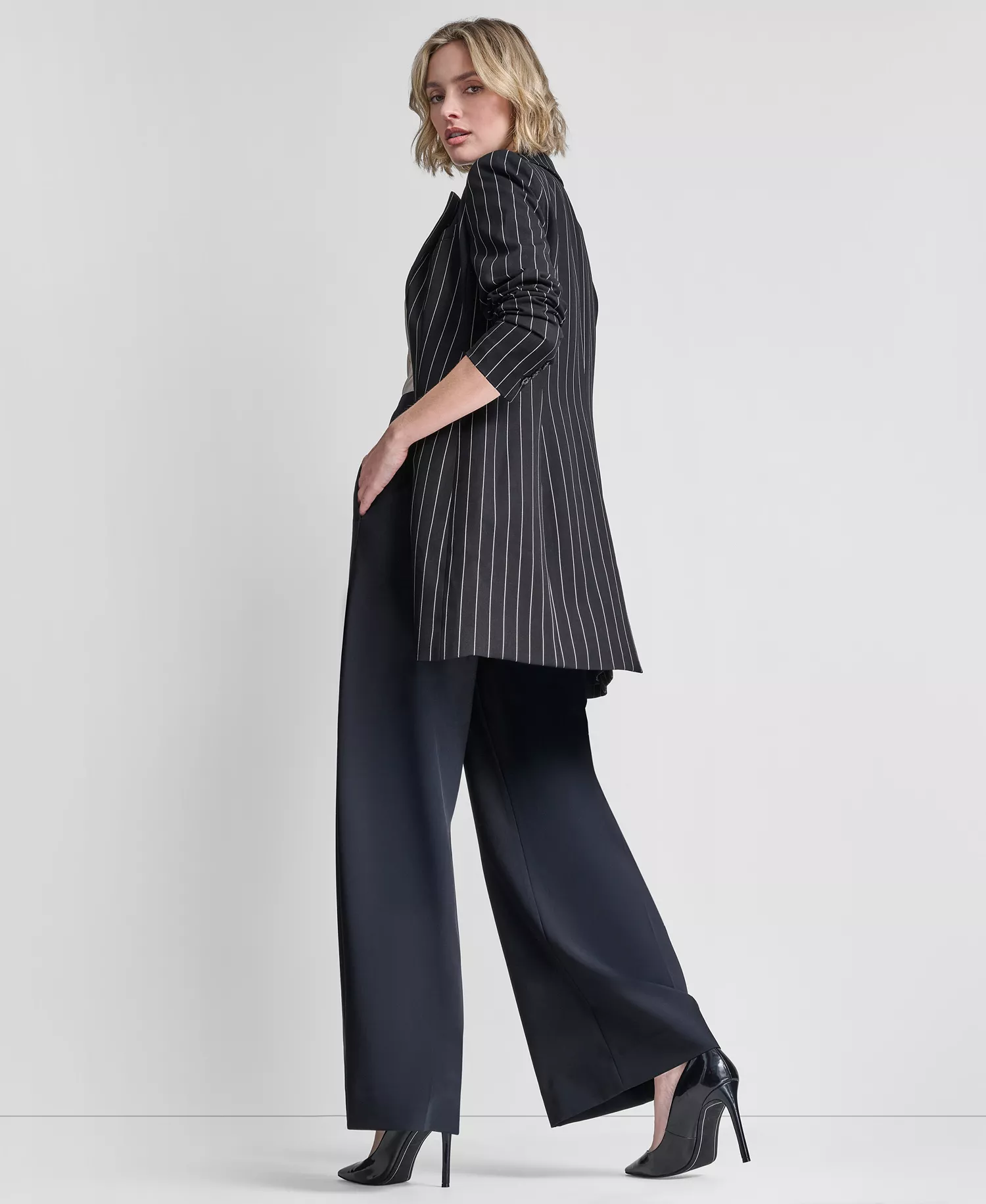 Women's One-Button Notch Collar Blazer - Black - 0