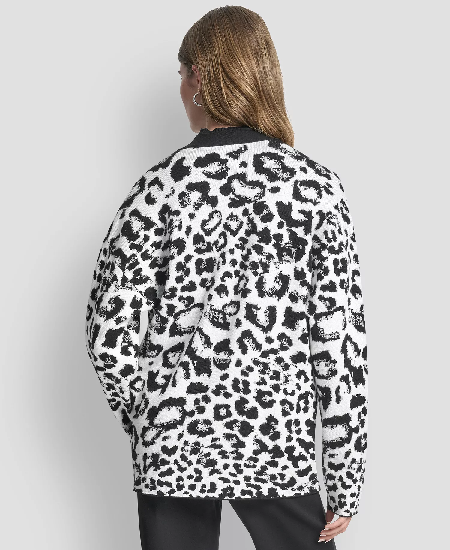 Women's Long Sleeve V-Neck Cardigan Sweater - Black/ivory - M