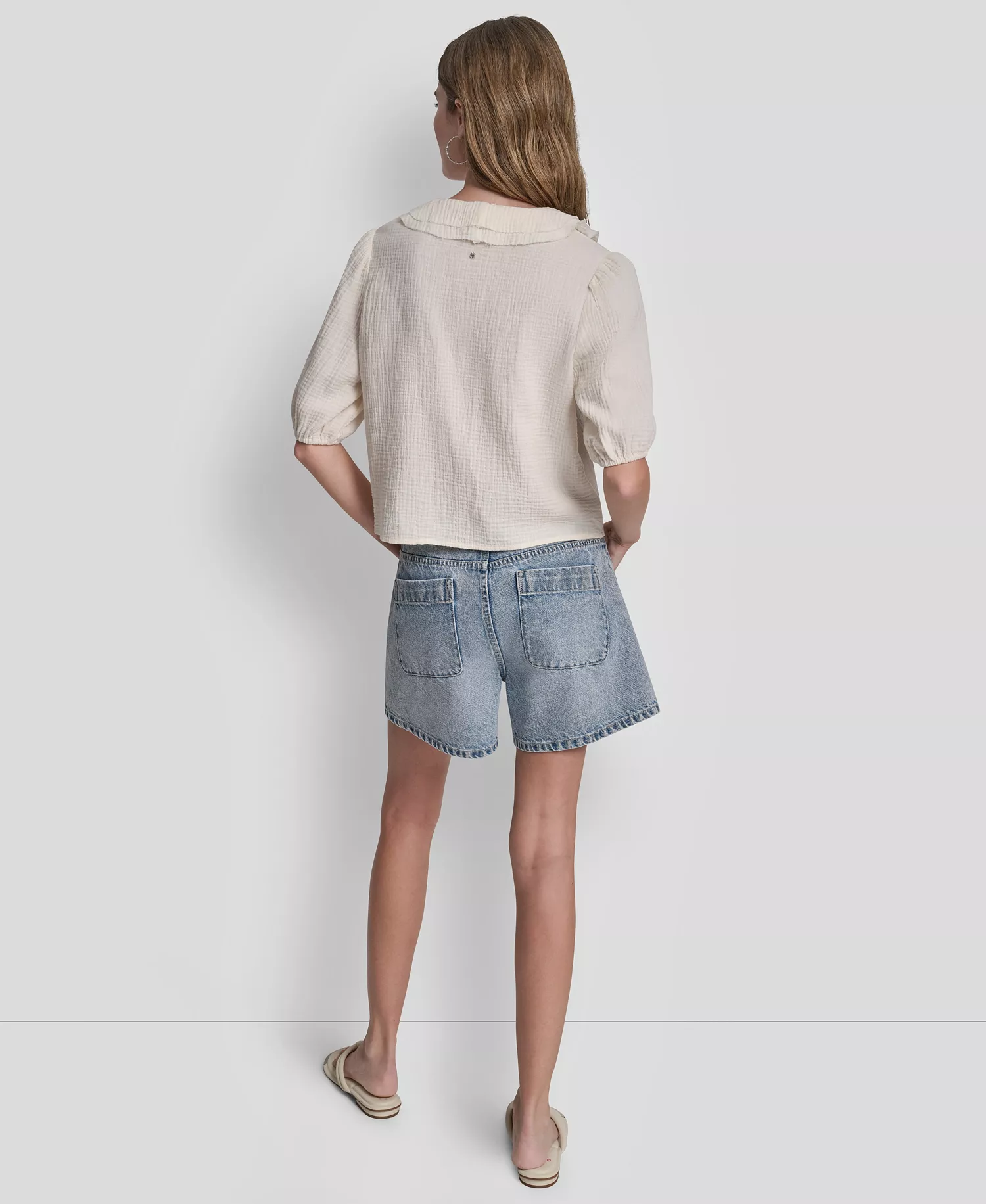 Women's V-Neck Short Puff Sleeve Tie-Front Shirt - Eggnog - L