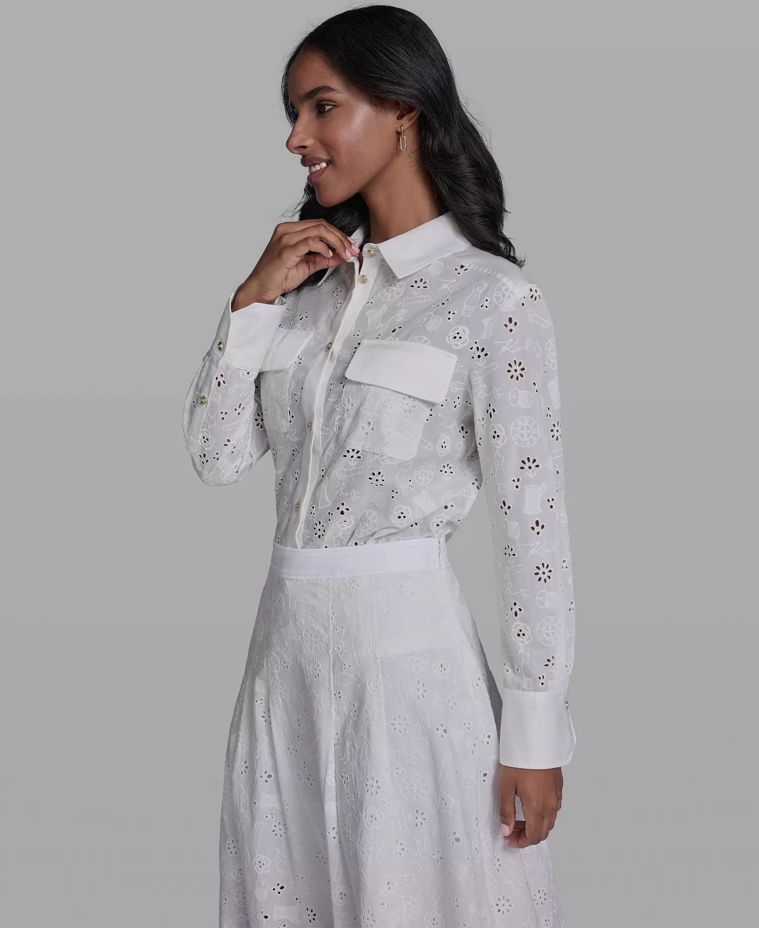 Women's Collared Eyelet Long-Sleeve Blouse - Soft White - L