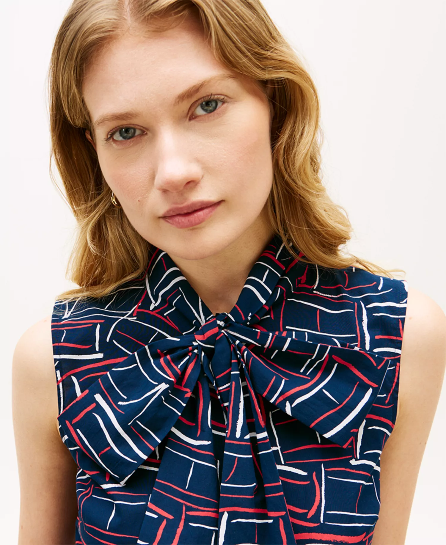 Women's Printed Bow Front Sleeveless Shirt - Blue - L