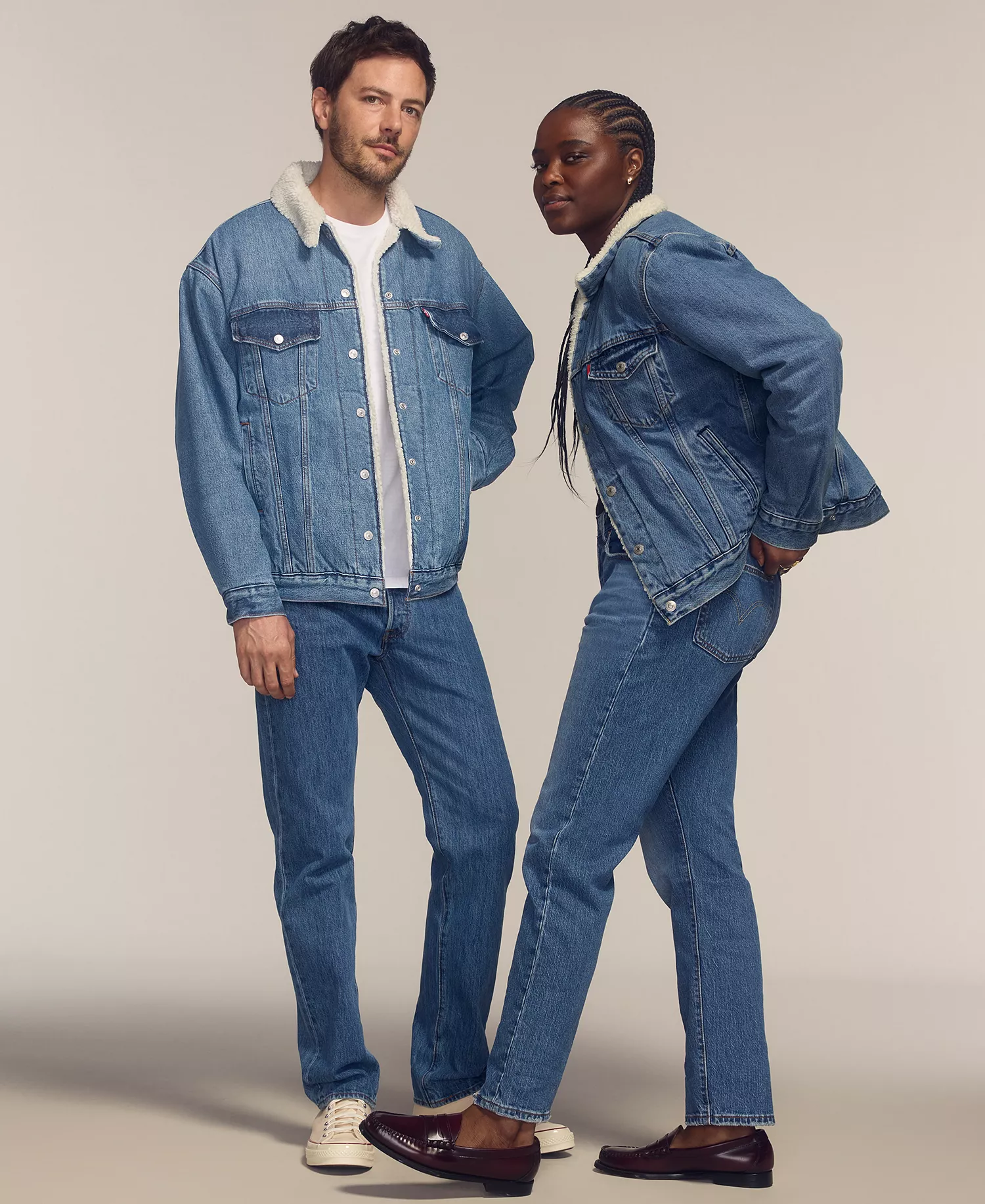 Women's 90s Denim Trucker Jacket with Sherpa Lining - Inner Adve - M