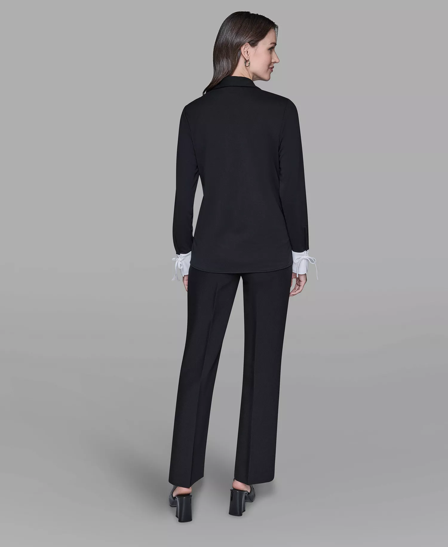 Women's Contrast Collared Top - Black/soft White - L