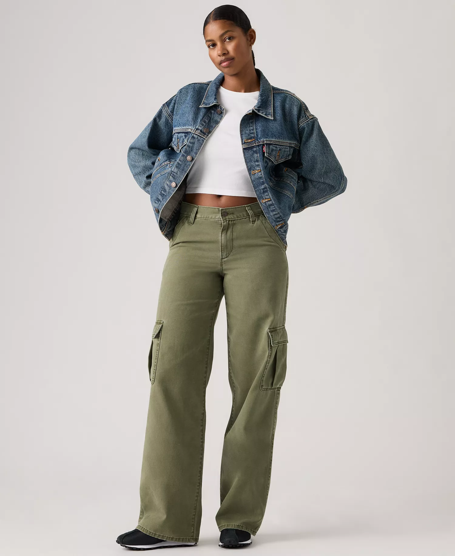 Women's Superlow Loose Cargo Jeans - Ivy Green - 24