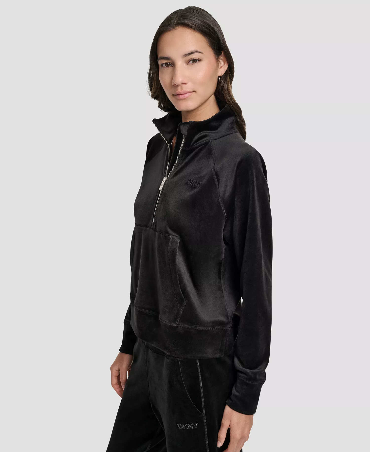 Women's Platinum Velour Embroidered Logo Sweatshirt - Black - L