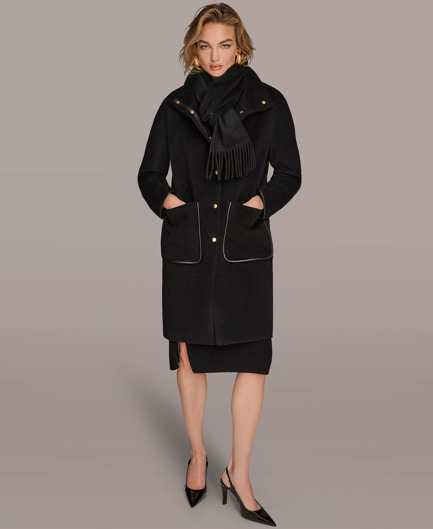 Women's Snap Button Scarf Coat - Black - L