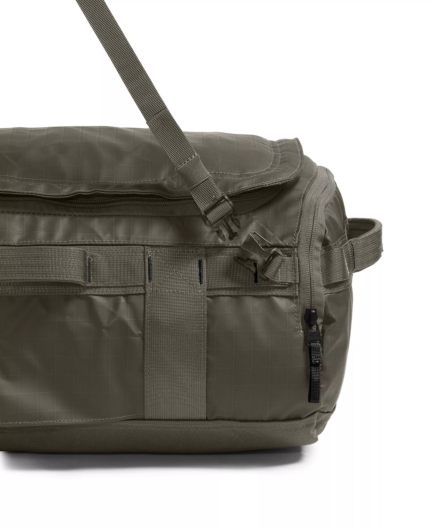 Men's Base Camp Voyager Duffel - 32L - Black - ONE SIZE