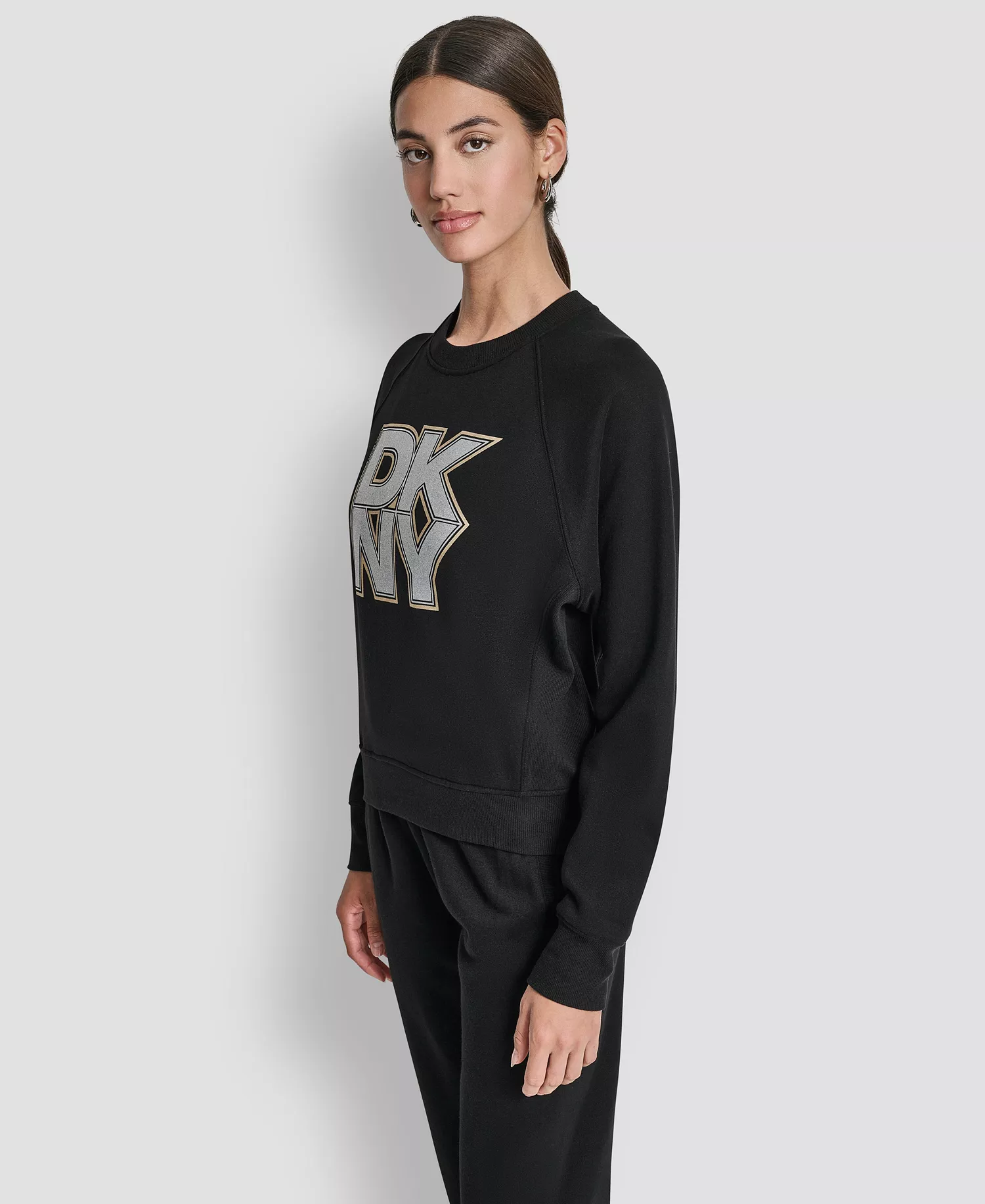 Women's Mixed Metal Stack Glitter Crewneck Top - Black - L