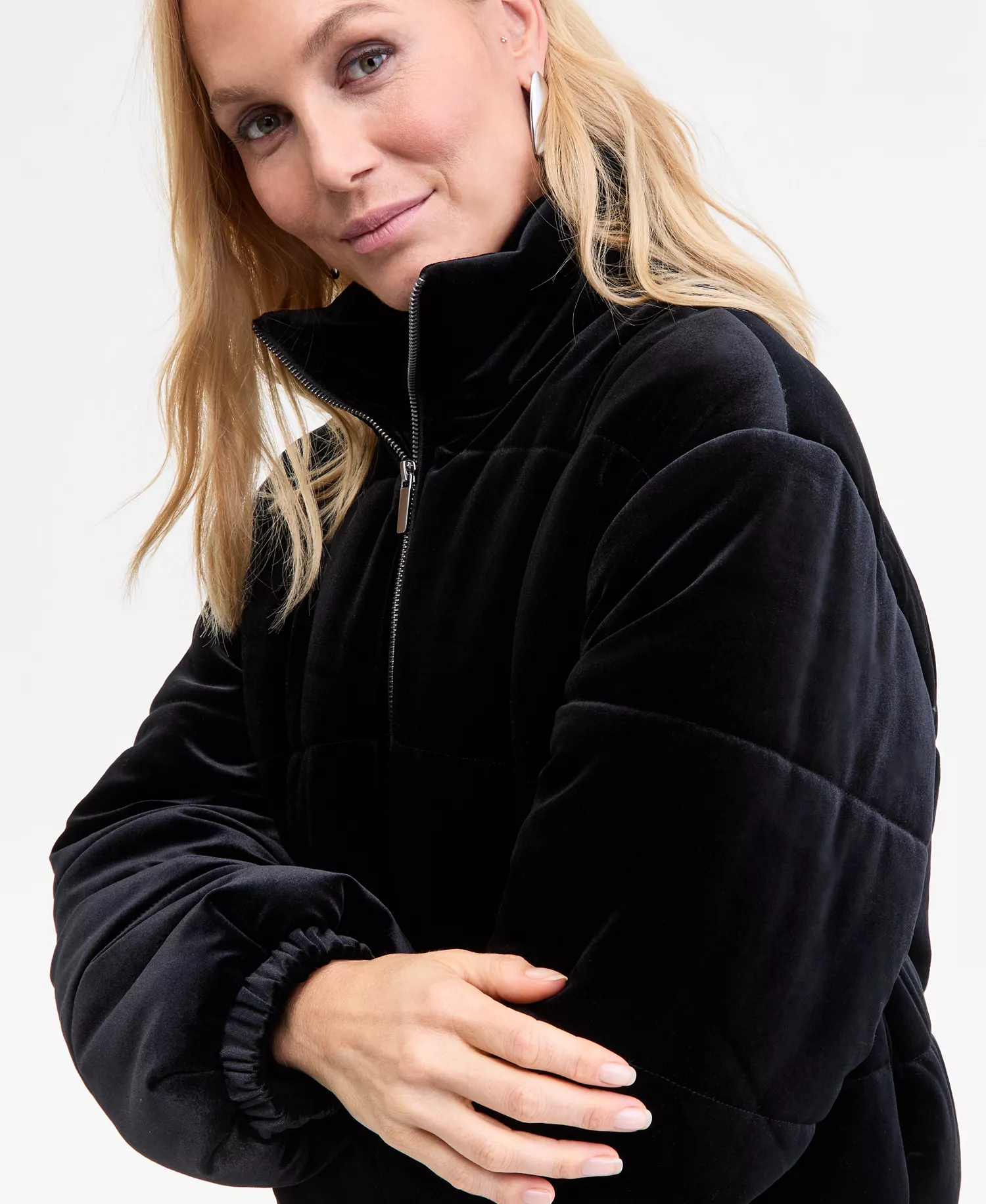 Women's Cropped Velvet Puffer Jacket, Macy's Exclusive - Deep Black - XL
