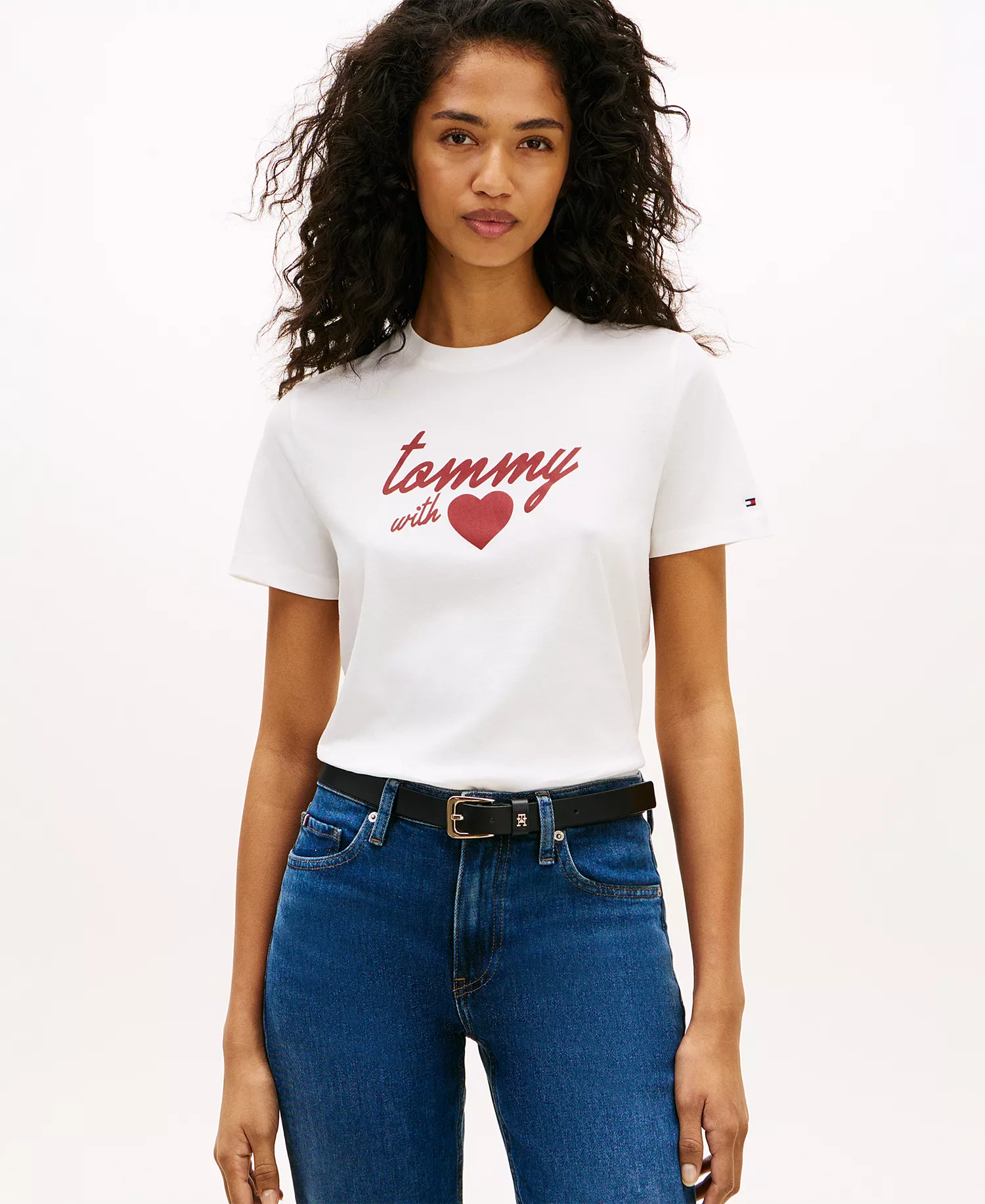 Women's Love Graphic Crew Neck Short-Sleeve T-Shirt - Ecru / Red Tommy Heart - L