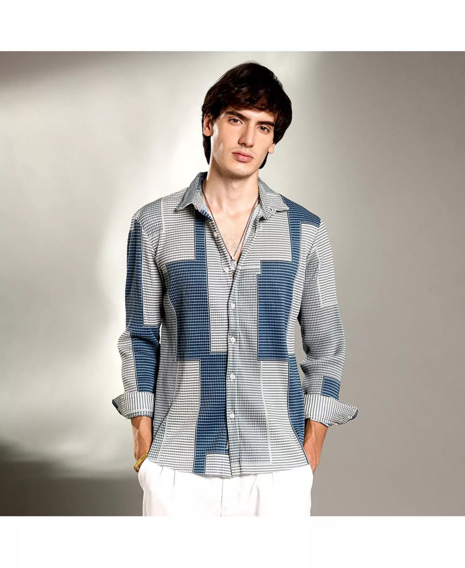 Men's Cloud Grey & Lapis Blue Retro-Pleat Shirt - Blue - L