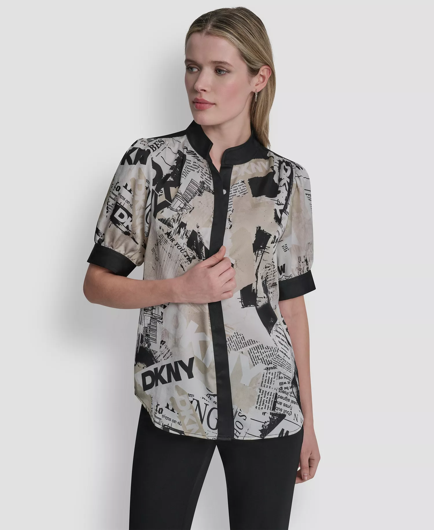 Women's Newspaper-Print Woven Blouse - Ivory/Black Multi - L