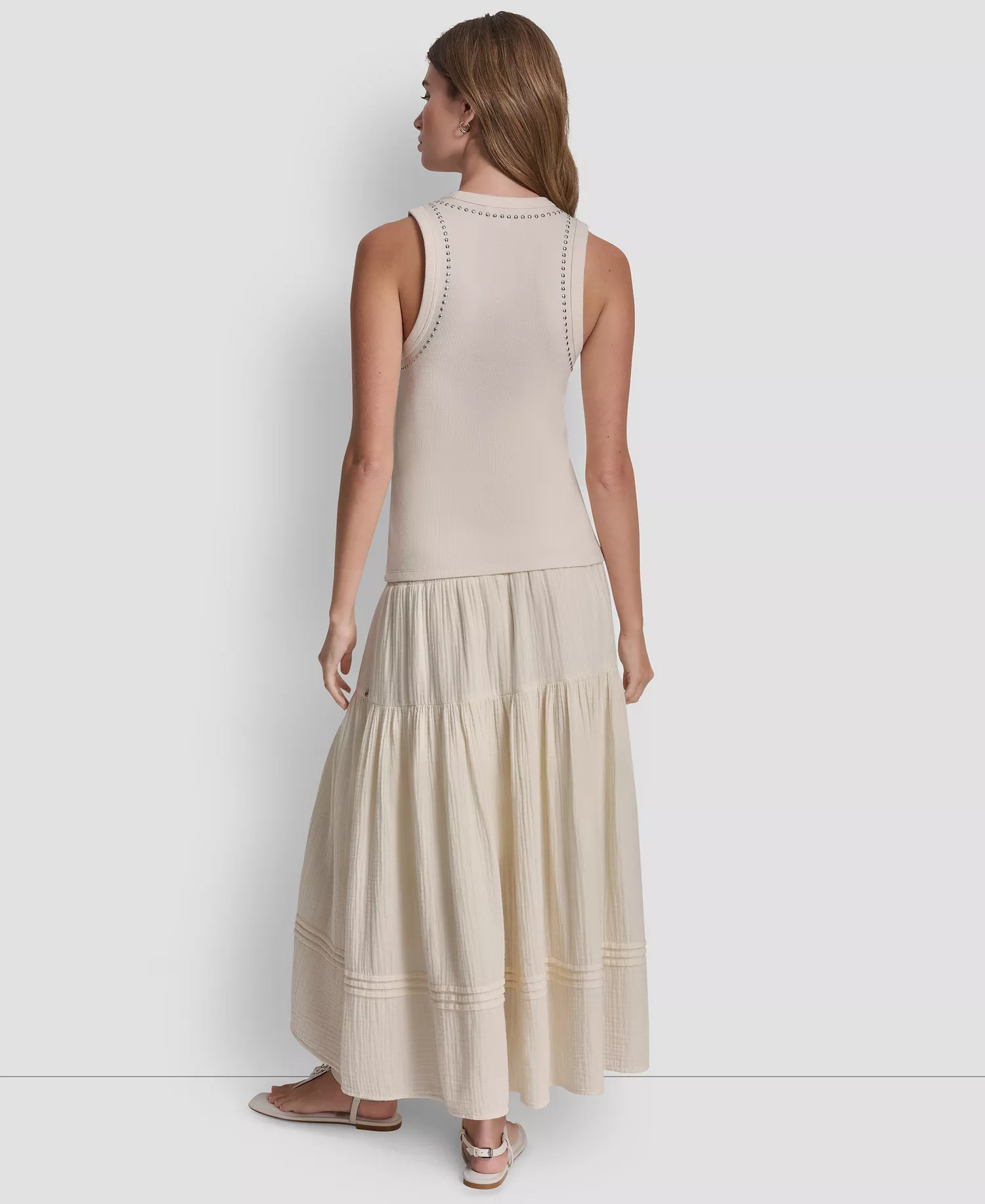 Women's Crewneck Tank Top With Dome Studs - Egg Nog - L
