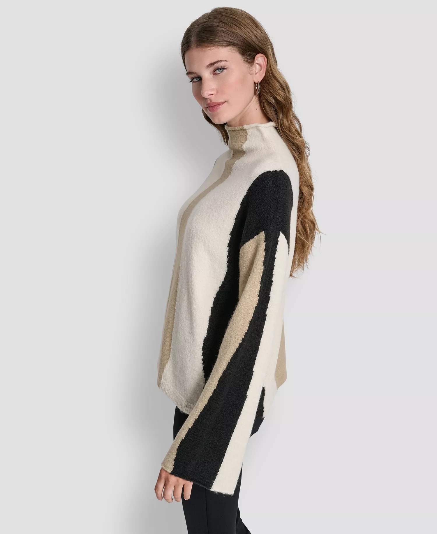 Women's Long-Sleeve Mock Neck Color-Block Sweater - Ecru Multi - L