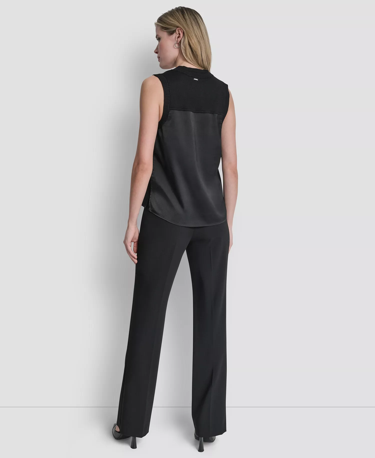 Women's Mixed Media V-Neck Sleeveless Sweater - Black - L