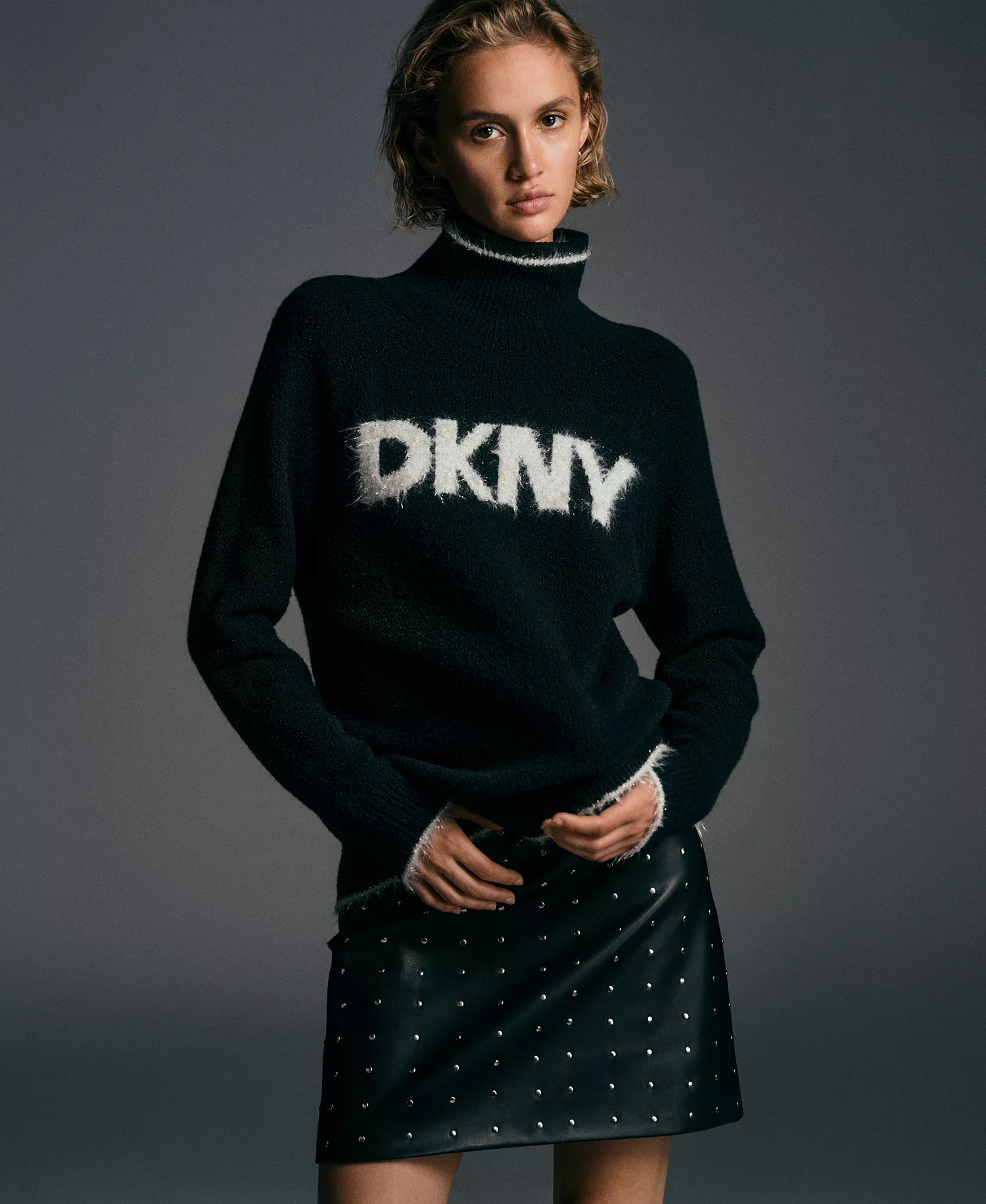 Women's Tinsel Logo Detail Sweater - Black/Gold - XS