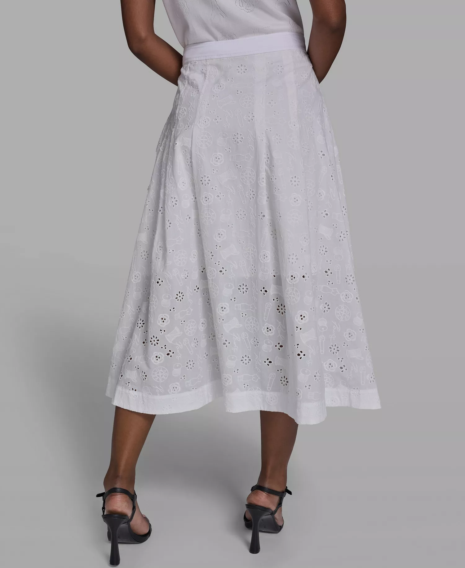 Women's A-Line Eyelet Skirt - Soft White - 0