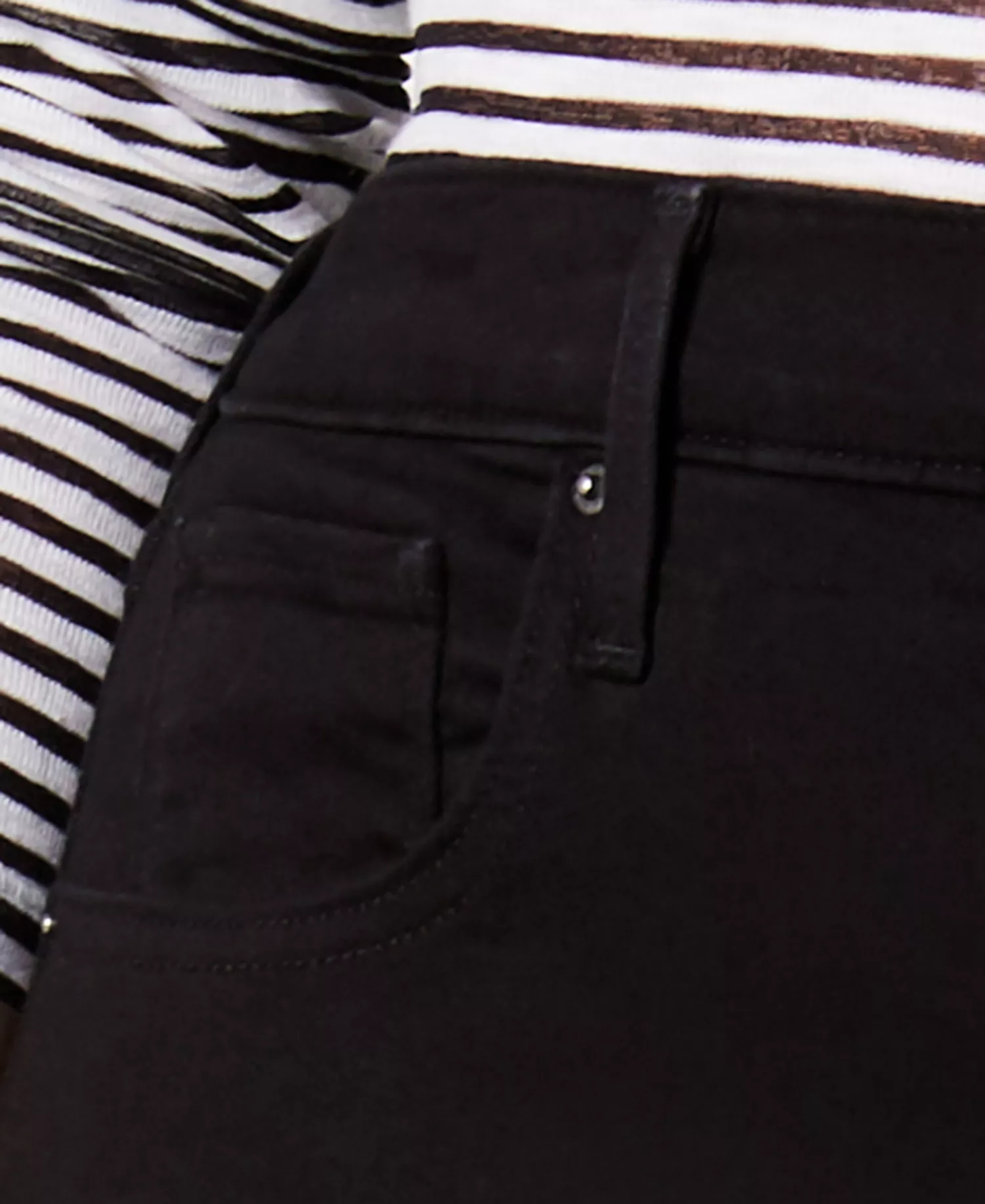 Trendy Plus Size 721 High-Rise Skinny Jeans - Black Peony - 14W