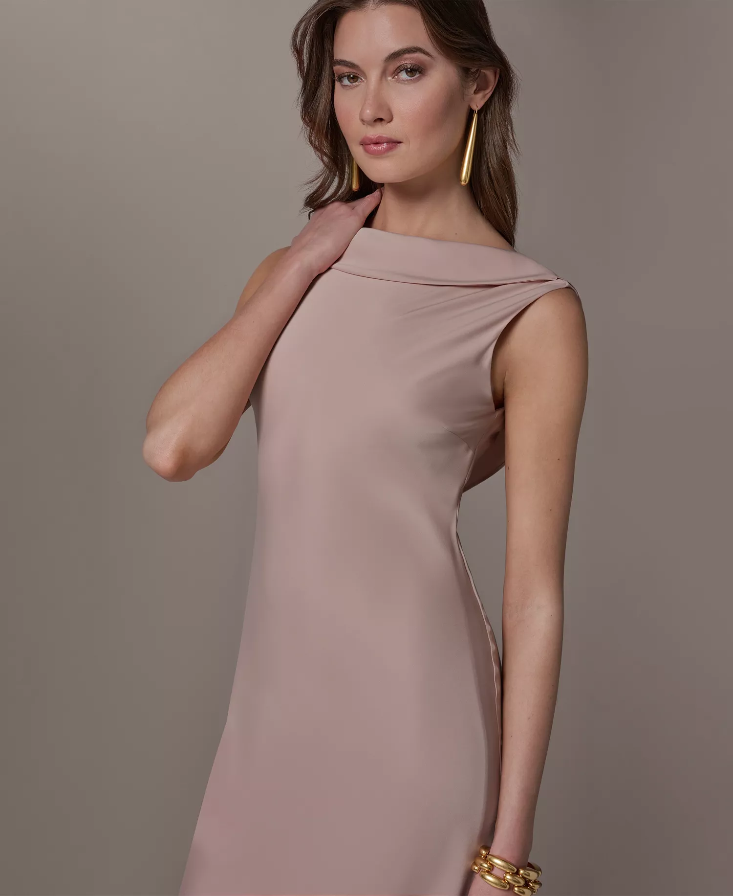 Women's Boat Neck Ball Gown - SNOW PETAL - 10