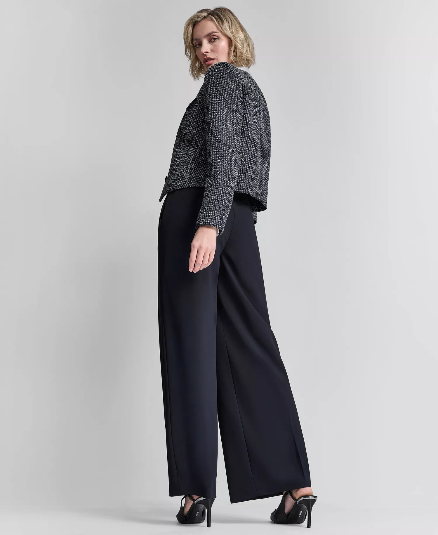 Women's Collarless Cropped 4-Button Jacket - Navy Combo - 10