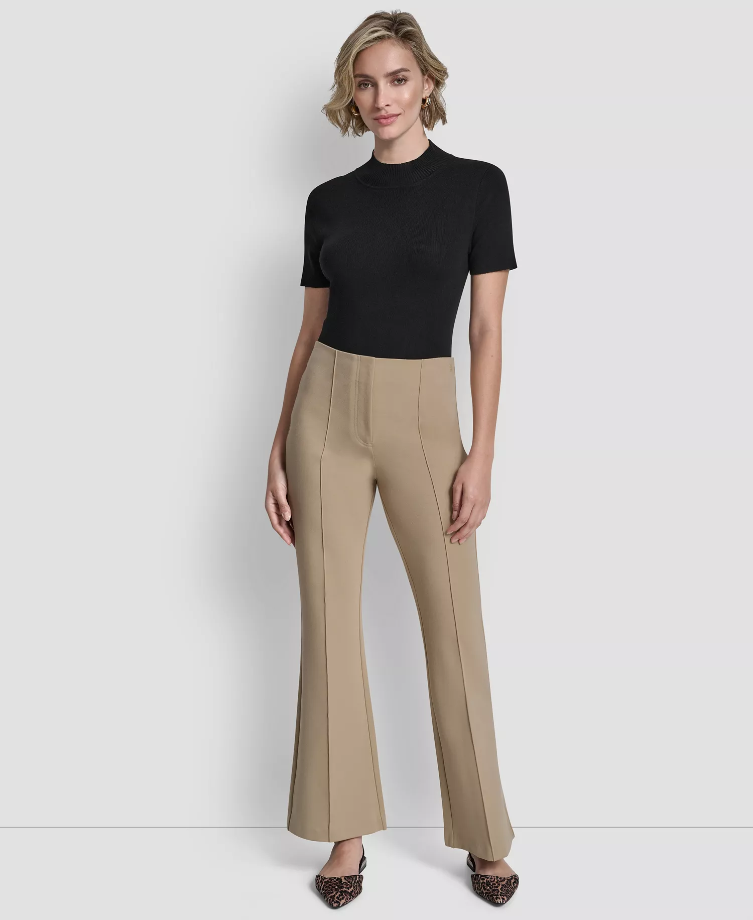 Women's Front Seam Flare Leg Pants - Travertine - L
